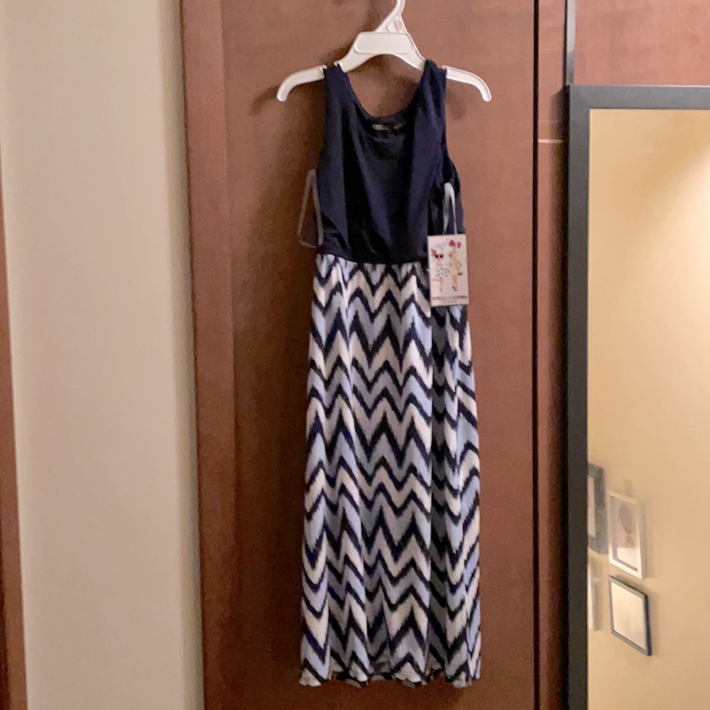 Stella and Sienna 6x Chevron Dress -new with tags